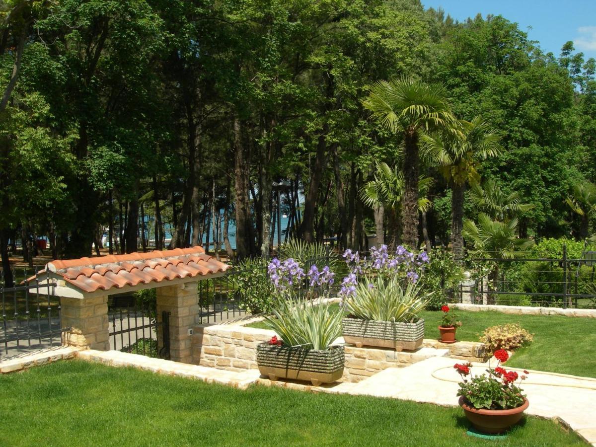 Villa Parenzo 150Mt Dal Mare 8Min Piedi Dal Centro โปเรช ภายนอก รูปภาพ